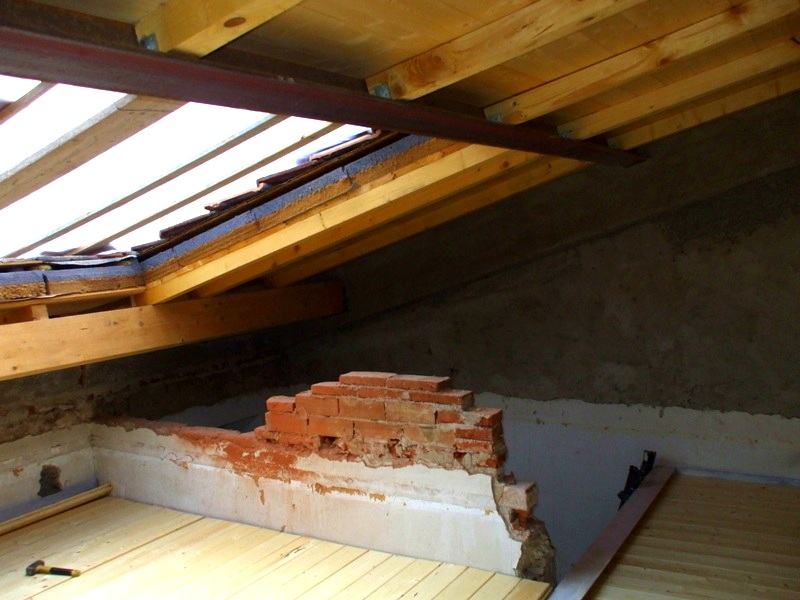 Progetto di cerchiature metalliche, rifacimento copertura in legno e ... Progetto soppalco in acciaio